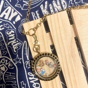 CHEERLEADING boutique charm circle locket pendant necklace + FREE CHARM EXTRAS!